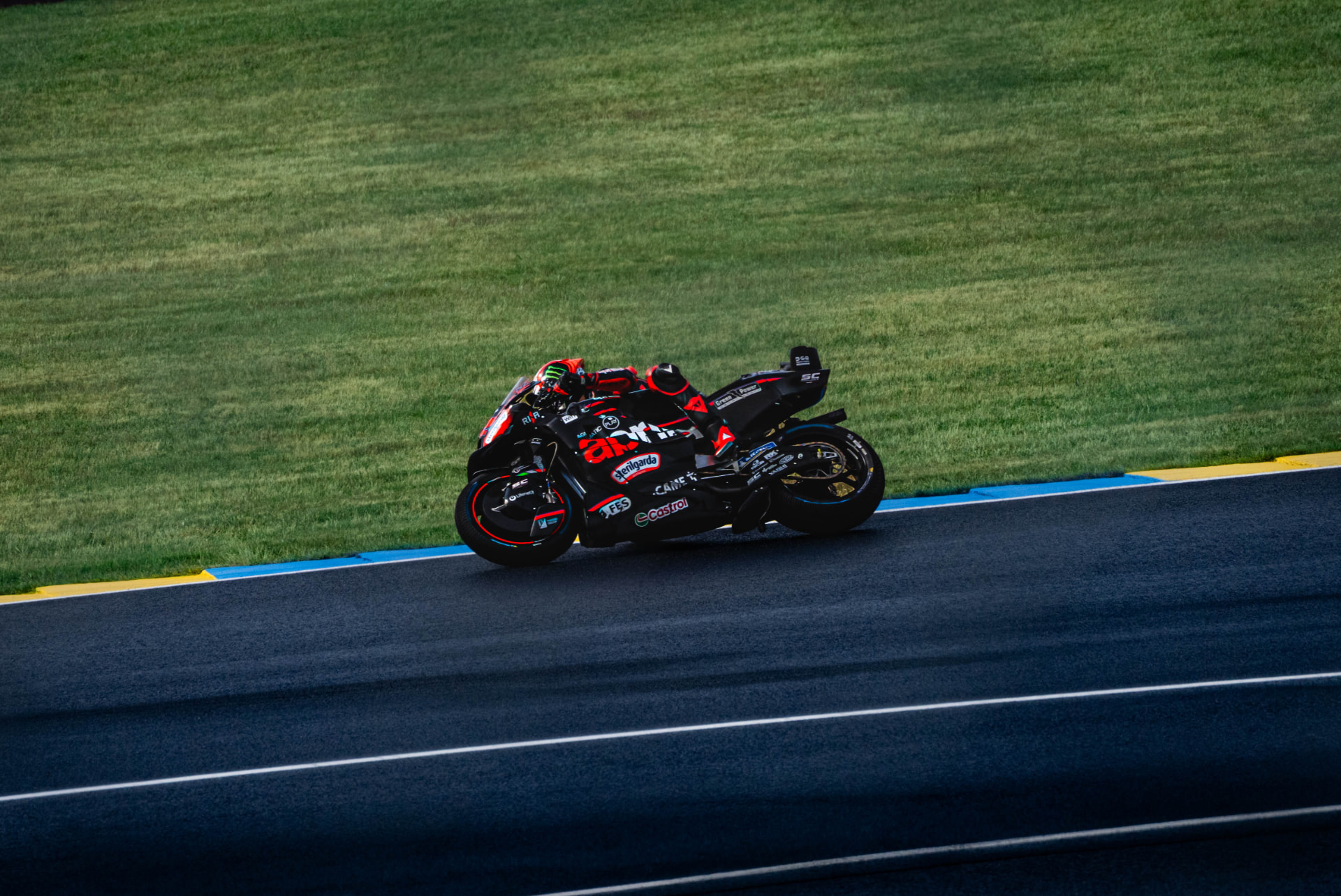 Aprilia — Leaning In